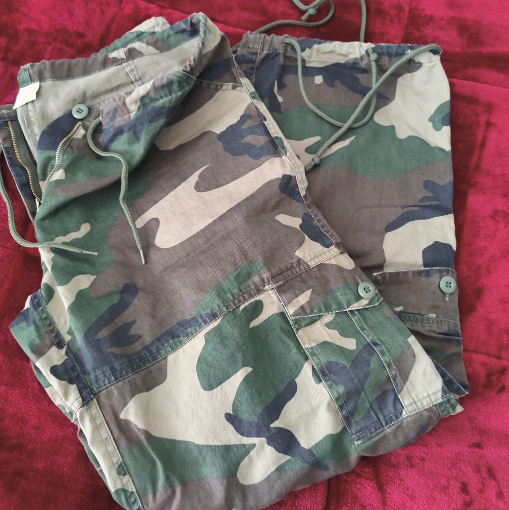 Baggy cargo pants